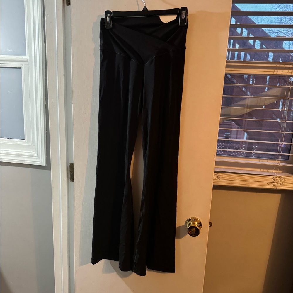 Aerie CrossOver Flare Leggings